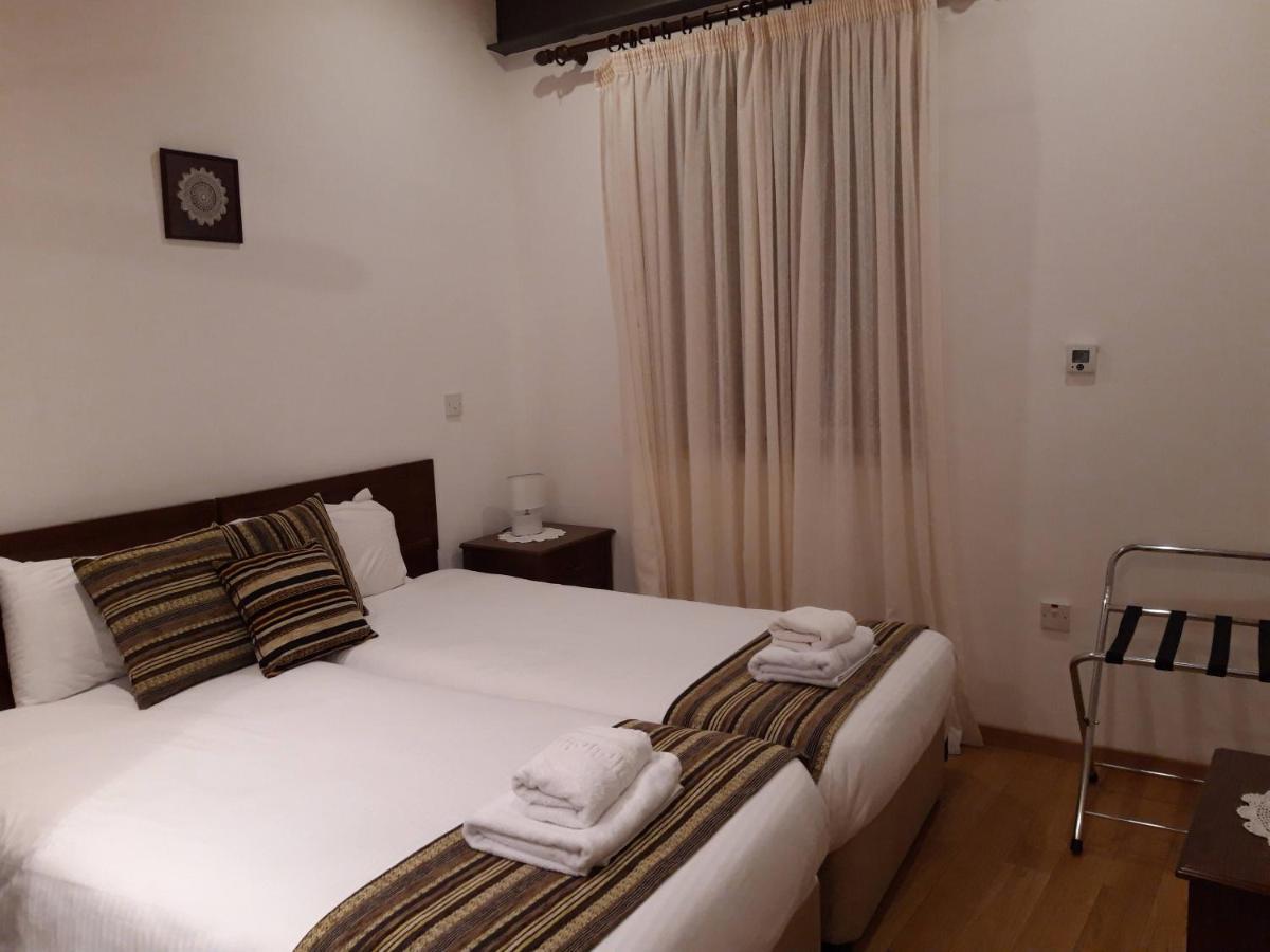 Archontiko I Misirlou Guest House กาโลปานาโยติส ภายนอก รูปภาพ